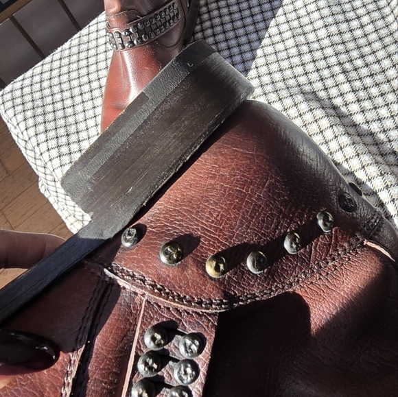 FRYE Veronica Boots - Picture 6 of 16